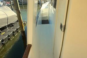 Kissed Some Frogs 42ft Beneteau Yacht For Sale