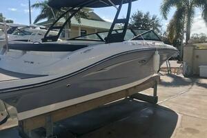 19ft Sea Ray Yacht For Sale