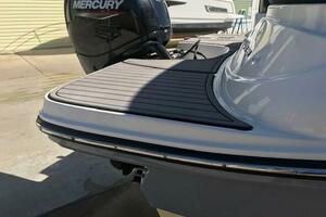 19ft Sea Ray Yacht For Sale