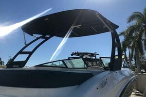 19ft Sea Ray Yacht For Sale