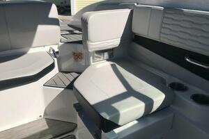 19ft Sea Ray Yacht For Sale