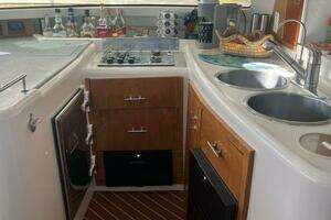 2000 Fountaine Pajot Belize thumbnail 22