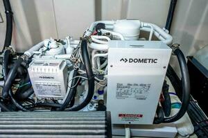 RECON ROYALE 61ft Sea Ray Yacht For Sale