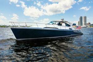 TCB 50ft Palm Beach Motor Yachts Yacht For Sale