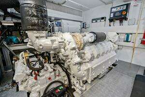 2024 Ferretti Yachts 720 thumbnail 98