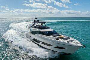 2024 Ferretti Yachts 720 thumbnail 14