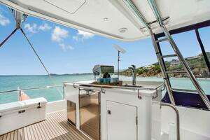 2016 Leopard 58 Catamaran thumbnail 11