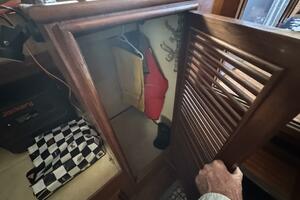 Slow Getaway 34ft Marine Trader Yacht For Sale