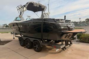 2021 Mastercraft X24 thumbnail 16