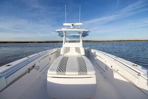 40FT (12.19M) INVINCIBLE