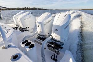 40FT (12.19M) INVINCIBLE