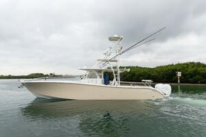 42FT (12.8M) YELLOWFIN yacht for sale