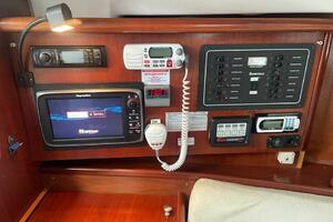 Juliana 33ft Beneteau Yacht For Sale