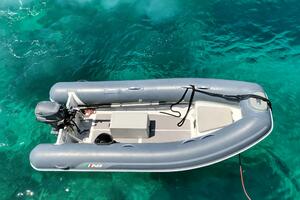 Pearl 79ft Custom Yacht For Sale