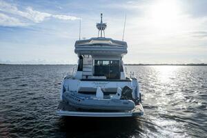 Galeon 58 560 Sky Nuckingfuts- Stern Profile