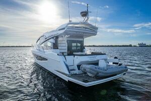 Galeon 58 560 Sky Nuckingfuts- Stern Profile 