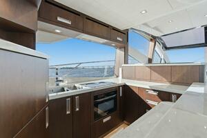 Galeon 58 560 Sky Nuckingfuts- Galley