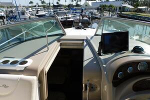 Motor Boatin 29ft Sea Ray Yacht For Sale