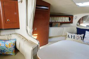 Motor Boatin 29ft Sea Ray Yacht For Sale