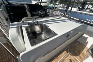 30ft Nimbus Yacht For Sale