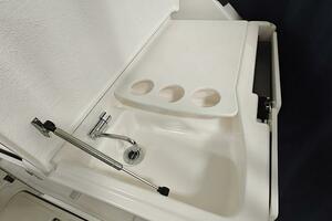 2005 Tiara Yachts 3200 OPEN thumbnail 8