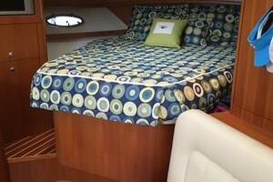 2005 Tiara Yachts 3200 OPEN thumbnail 44