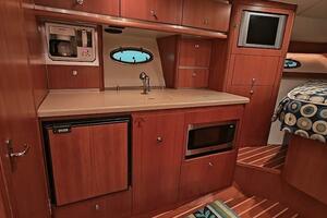 2005 Tiara Yachts 3200 OPEN thumbnail 18
