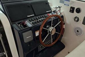 2005 Tiara Yachts 3200 OPEN thumbnail 13