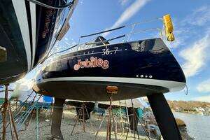 2005 Beneteau First 36.7 thumbnail 18