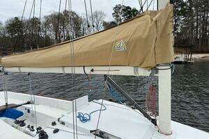 2008 e Sailing Yachts e33 thumbnail 13