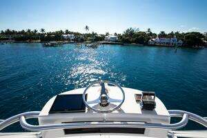 2007 Viking 56 Convertible thumbnail 17