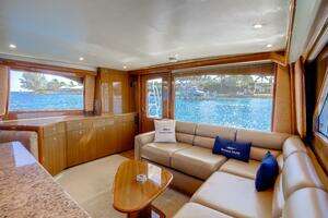 2007 Viking 56 Convertible thumbnail 2