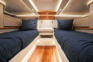 2024 Tiara Yachts 48 LS thumbnail 36