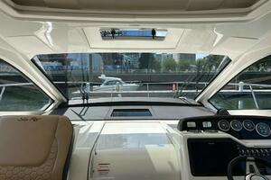 Love 35ft Sea Ray Yacht For Sale