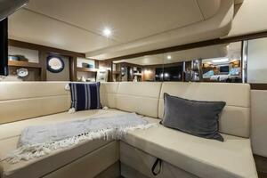 Love 35ft Sea Ray Yacht For Sale
