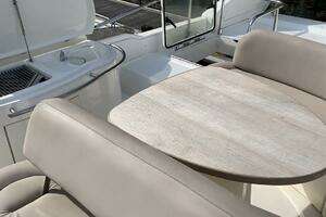 1999 Azimut 58 thumbnail 6
