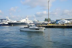 2024 Nimbus Tender 11 #2582024 Nimbus Tender 11 #258