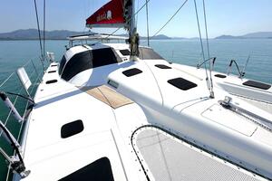 Arkouda 49ft Privilege Yacht For Sale
