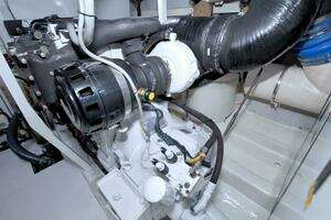 2005 Neptunus 62 Flybridge thumbnail 98