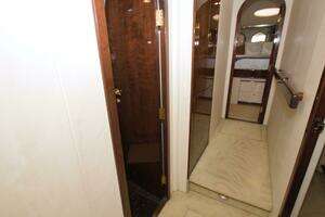 2005 Neptunus 62 Flybridge thumbnail 67
