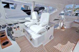 2005 Neptunus 62 Flybridge thumbnail 25