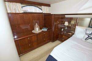 2005 Neptunus 62 Flybridge thumbnail 85