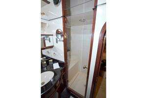 2005 Neptunus 62 Flybridge thumbnail 90