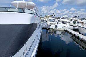 2005 Neptunus 62 Flybridge thumbnail 16