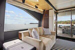 2017 Azimut 72 Flybridge thumbnail 26