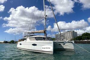 45FT (13.85M) FOUNTAINE PAJOT Worth Avenue Yachts