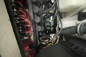 R amp R 28ft Regulator Yacht For Sale