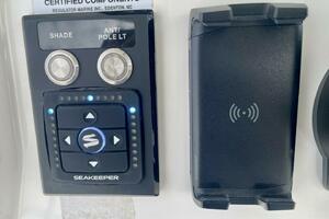 R amp R 28ft Regulator Yacht For Sale