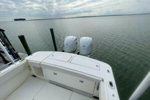 R amp R 28ft Regulator Yacht For Sale