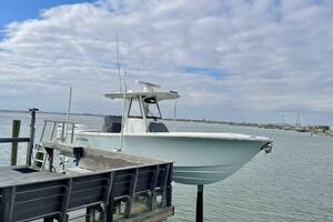 R amp R 28ft Regulator Yacht For Sale